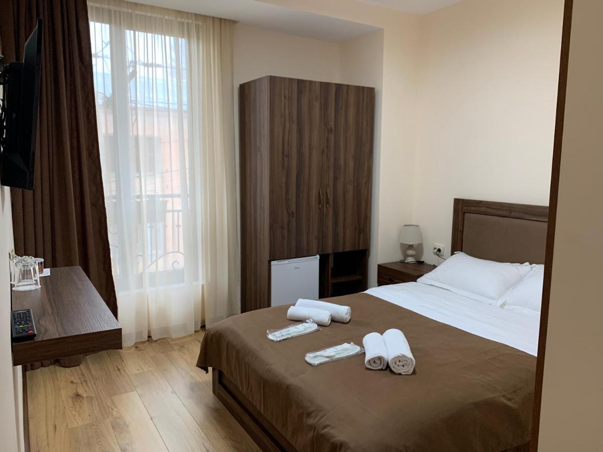 קוטאיסי Gala Boutique Hotel מראה חיצוני תמונה